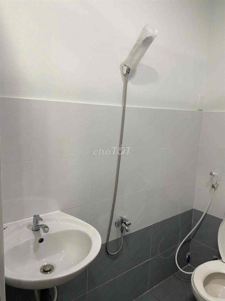 TRỐNG LẠI MB GIÁ RẺ - SẴN MÁY LẠNH - LÊ TRỌNG TẤN - SÁT AEON TÂN PHÚ