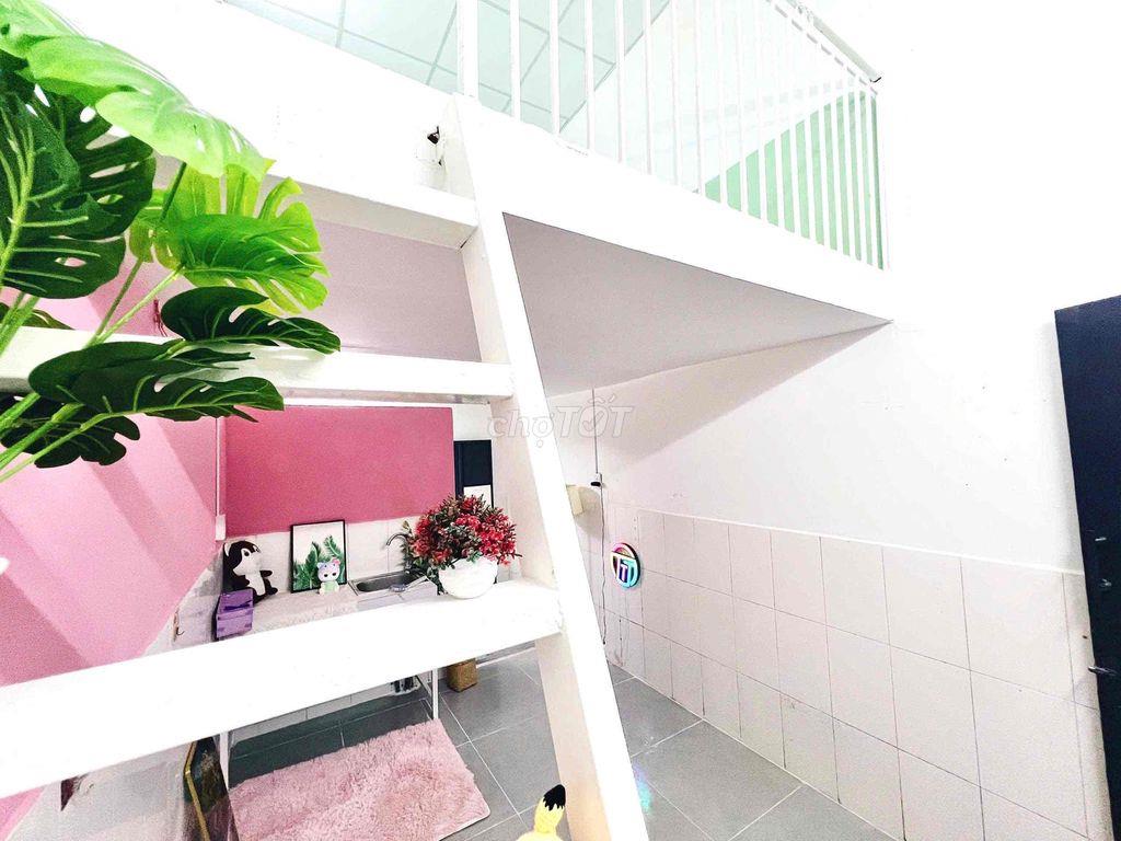 PHÒNG TRỆT GIÁ RẺ - CHỈ 2TR - GÁC CAO - GẦN HƯƠNG LỘ 2