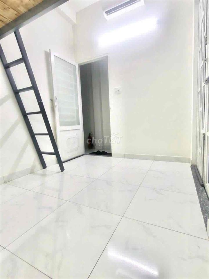 CHO THUÊ PHÒNG GÁC SẴN MÁY LẠNH GẦN NGÃ TƯ 4 GÒ MÂY ĐH CÔNG THƯƠNG