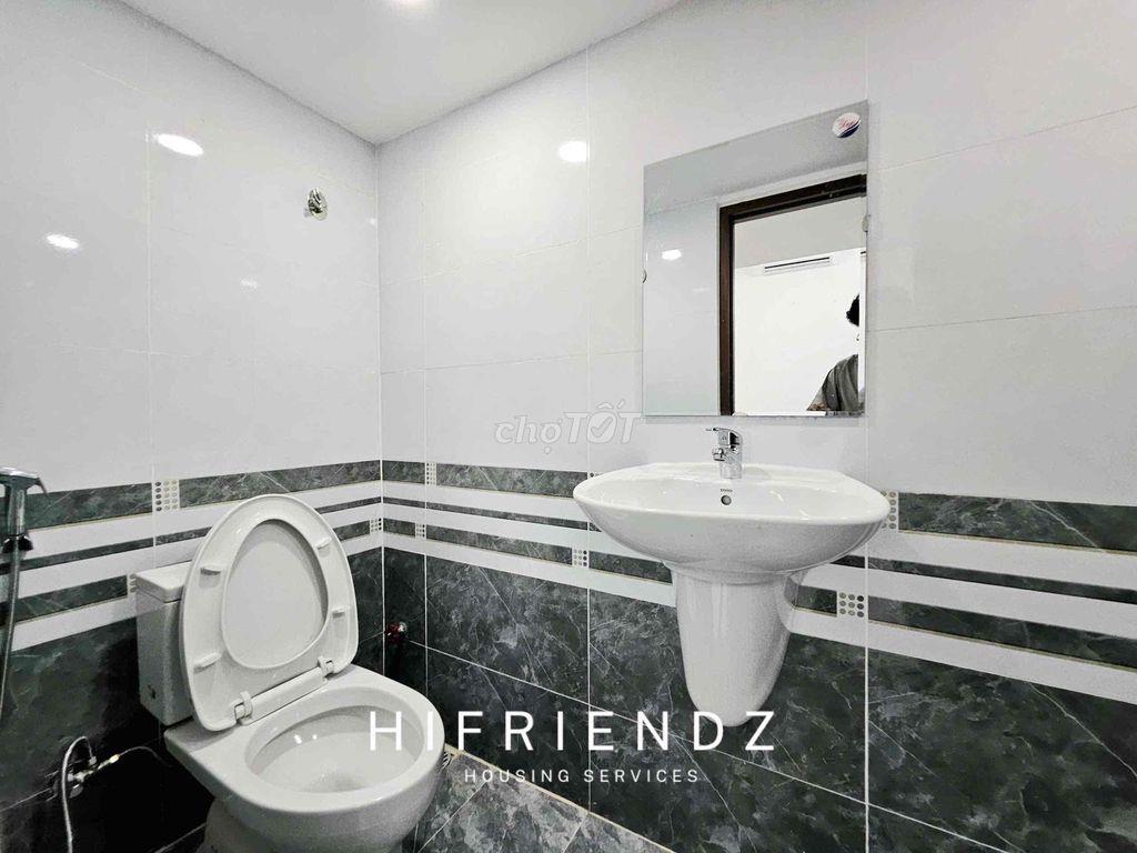 TRỐNG SẴN CĂN HỘ DUXLEP THANG MÁY GẦN ĐH HỒNG BÀNG - VĂN HIẾN ĐẦM SEN