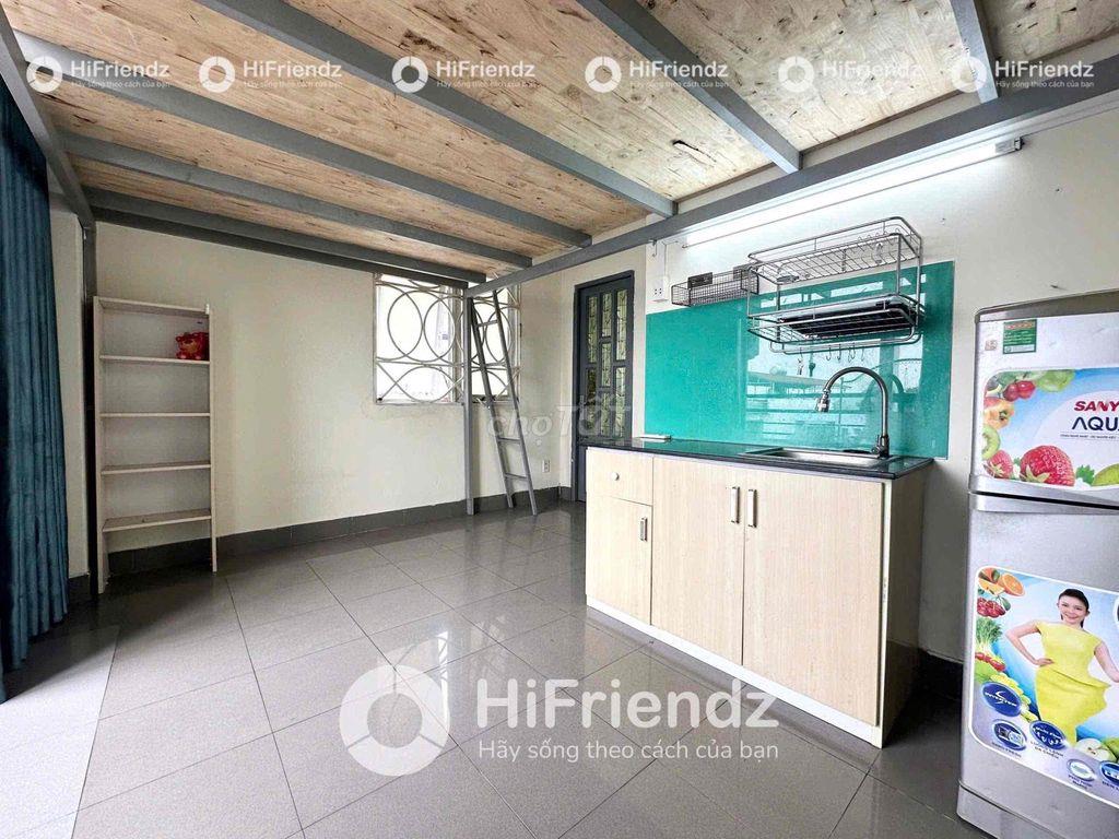 CHO THUÊ PHÒNG GÁC BANCOL NGAY MẶT TIỀN ĐƯỜNG THANG MÁY GẦN ĐH VHU