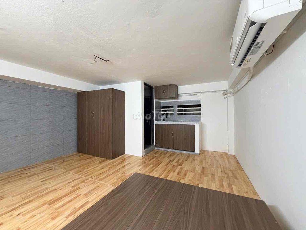 CHO THUÊ PHÒNG STUDIO SẴN MÁY LẠNH GẦN ĐH VĂN HIẾN HỒNG BÀNG ĐẦM SEN