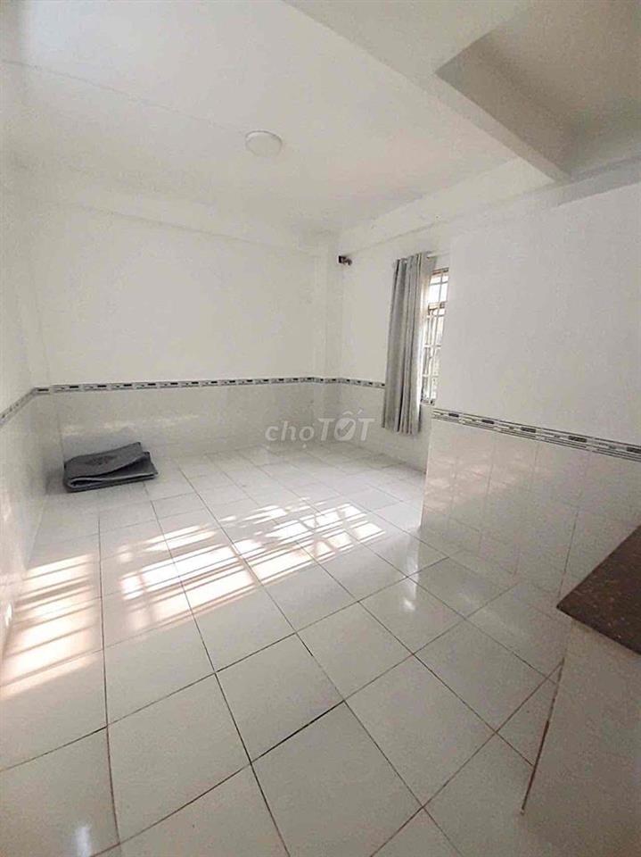 CHO THUÊ PHÒNG STUDIO GIÁ RẺ TÂN PHÚ GẦN ĐH CÔNG THƯƠNG NHÀ GA T3 AEON