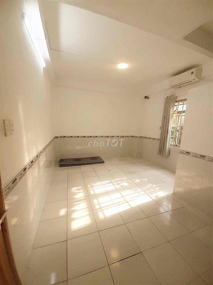 CHO THUÊ PHÒNG STUDIO GIÁ RẺ TÂN PHÚ GẦN ĐH CÔNG THƯƠNG NHÀ GA T3 AEON