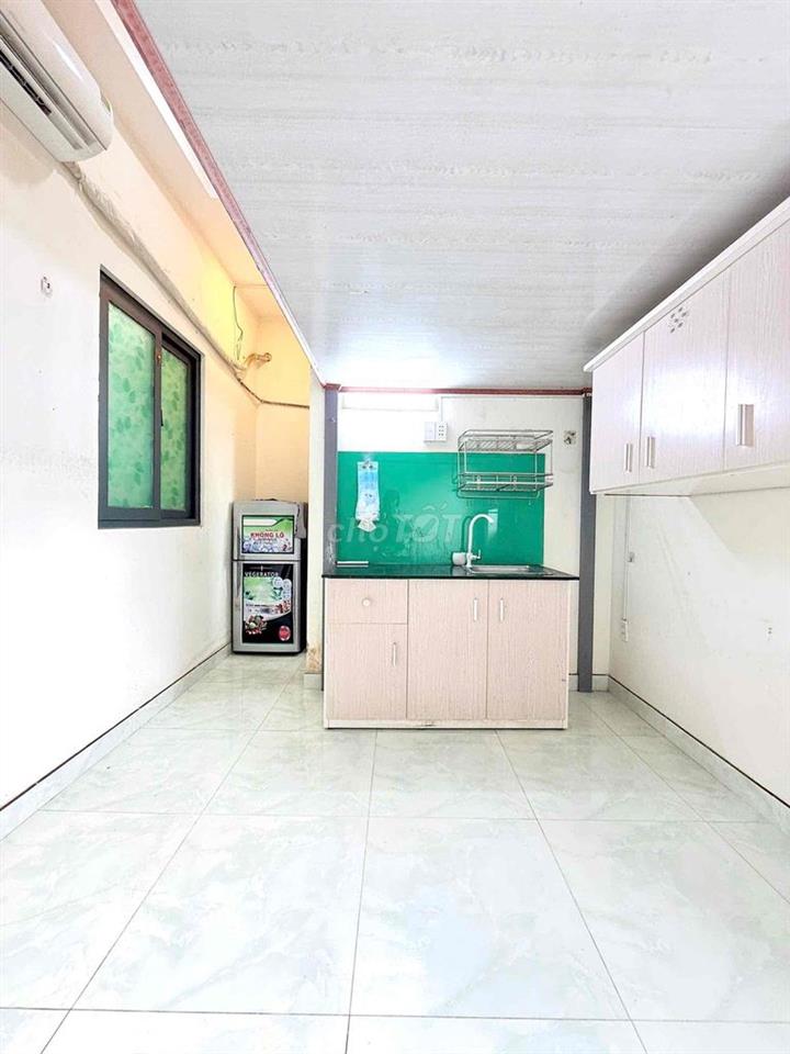 CHO THUÊ PHÒNG GÁC CỬA SỔ TRỜI  TÍNH ĐIỆN NHÀ NƯỚC GẦN ĐH CÔNG THƯƠNG