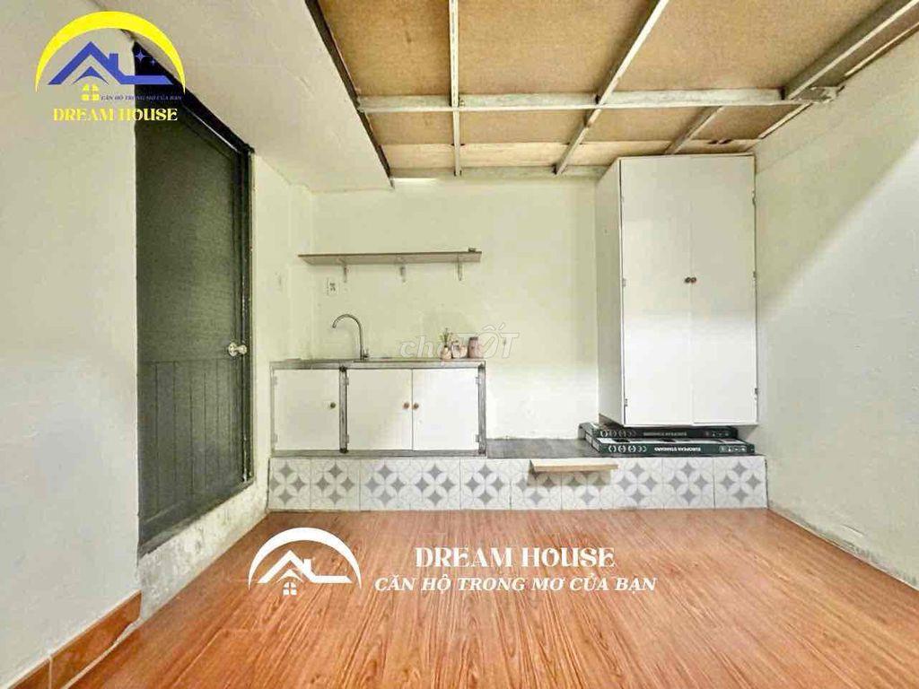 TRỐNG SẴN DUXLEP GIÁ RẺ TÂN PHÚ GẦN ĐH VĂN HIẾN 5p ĐI XE THANG MÁY