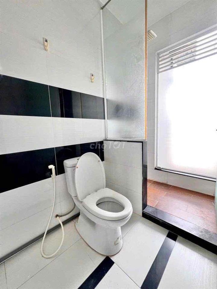 TRỐNG SẴN PHÒNG STUDIO BANCOL
