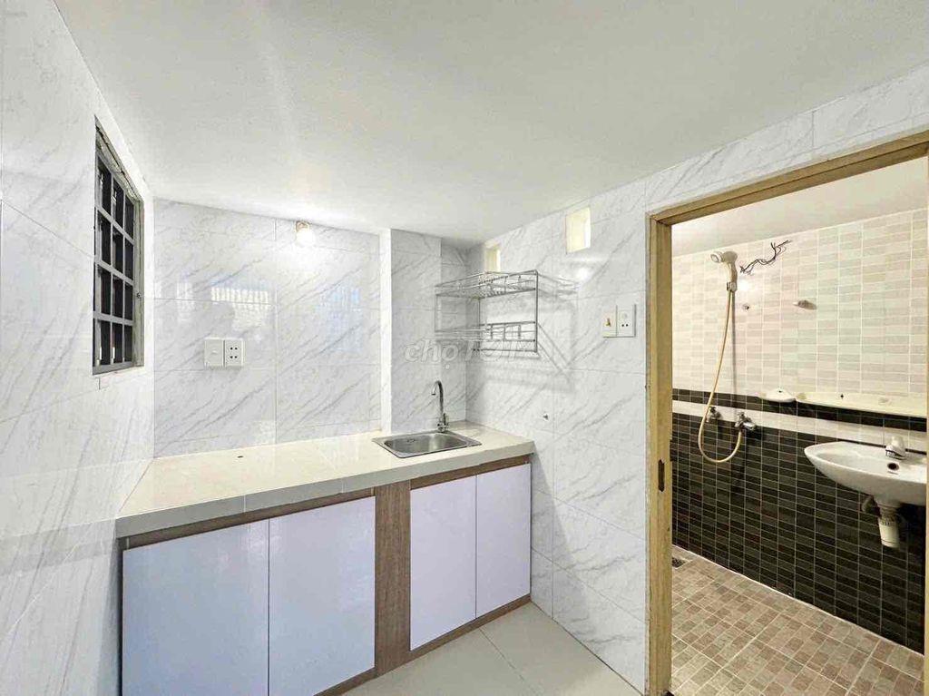 TRỐNG SẴN PHÒNG GÁC SẴN MÁY LẠH GẦN ĐẠI HỌC CÔNG THƯƠNG GIÁ RẺ TÂN PHÚ