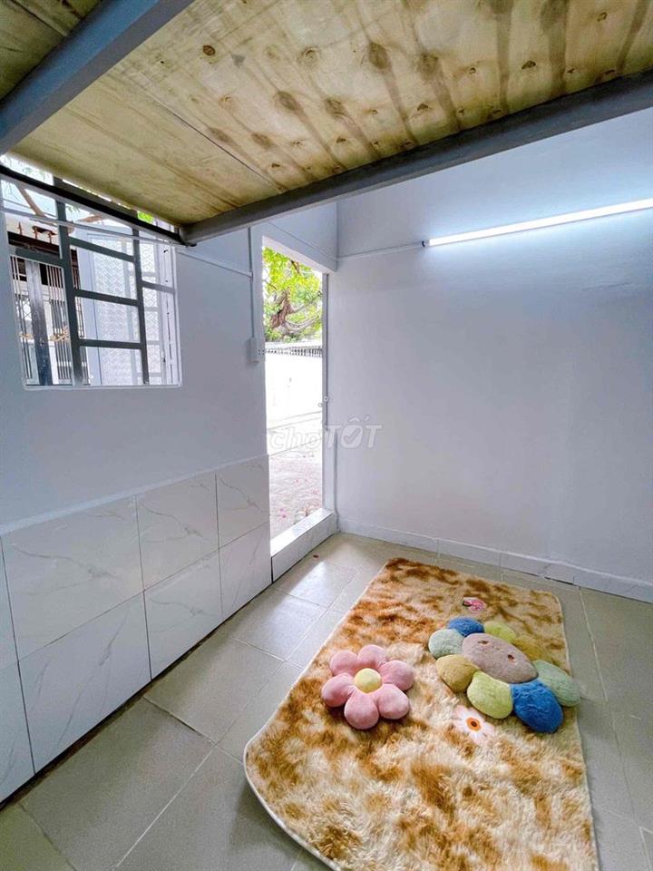 TRỐNG SẴN PHÒNG TRỆT GÁC GẦN ĐẠI HỌC CÔNG THƯƠNG GIÁ CHỈ 2🥔8  GIÁ RẺ