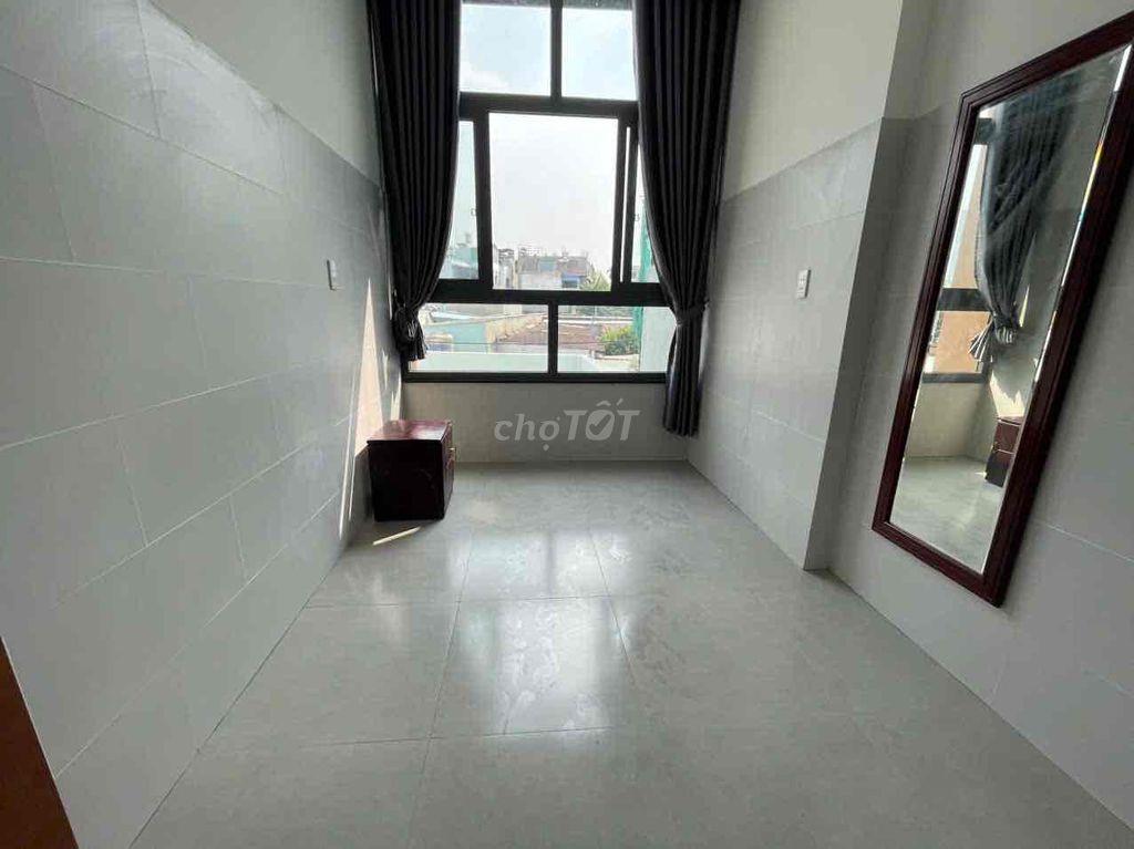 CHO THUÊ PHÒNG STUDIO CỬA SỔ TRỜI SẴN MÁY LẠNH GẦN ĐH CÔNG THƯƠNG