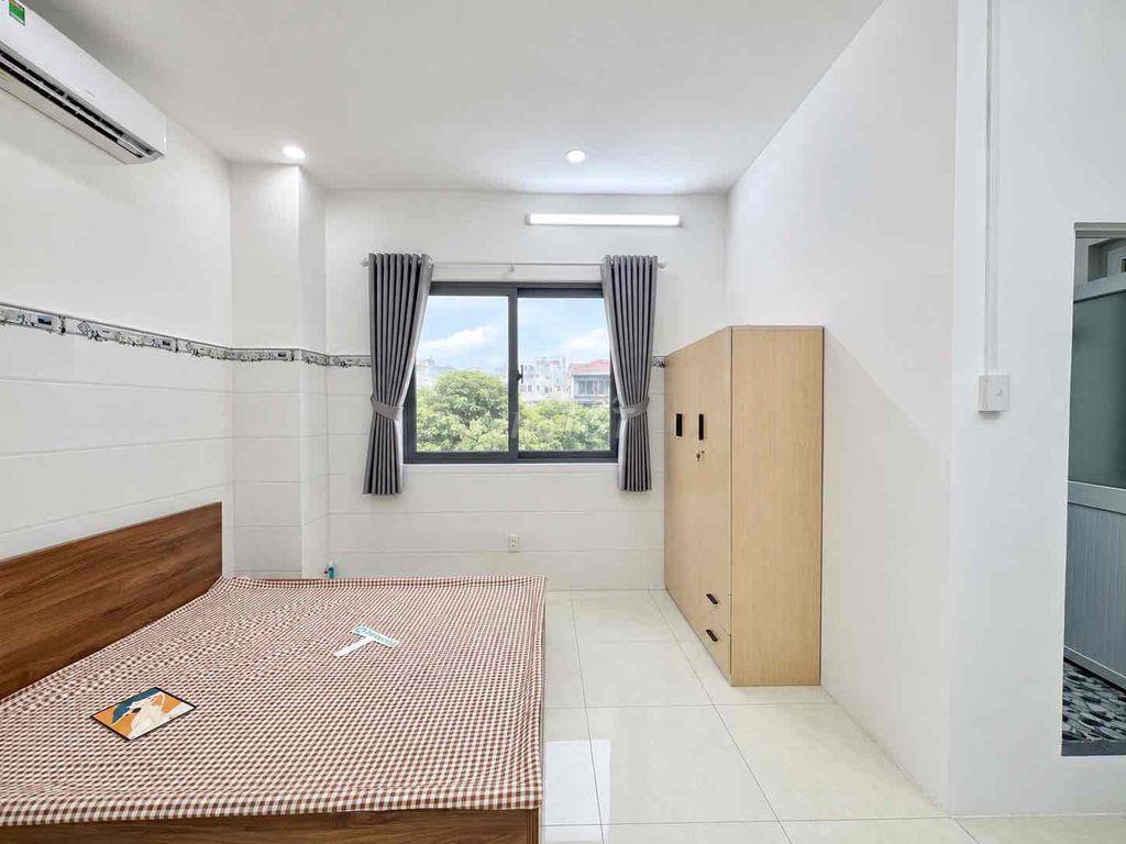 TRỐNG SẴN PHÒNG STUDIO CỬA SỔ TRỜI GẦN ĐH VĂN HIẾN - Q11 - TÂN BÌNH