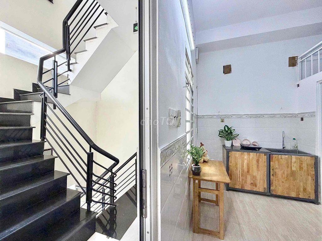 CHO THUÊ PHÒNG GÁC SẴN MÁY LẠNH - GẦN ETOW CỘNG HOÀ - SÂN BAY T3 -