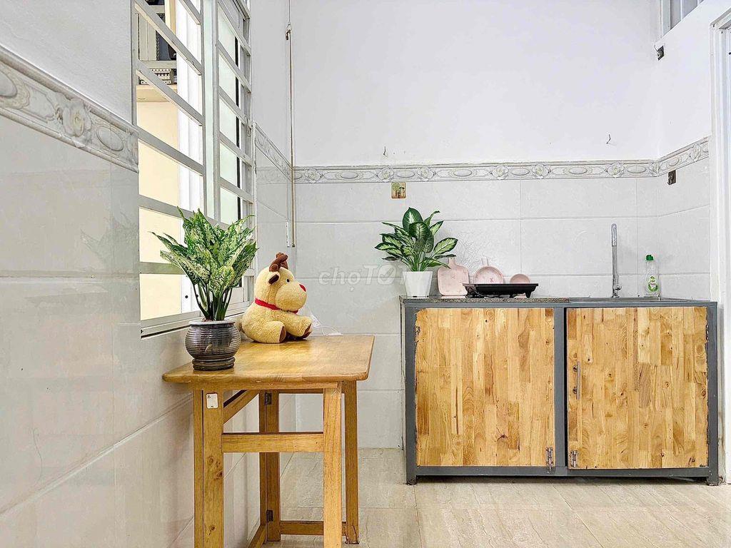CHO THUÊ PHÒNG GÁC SẴN MÁY LẠNH - GẦN ETOW CỘNG HOÀ - SÂN BAY T3 -
