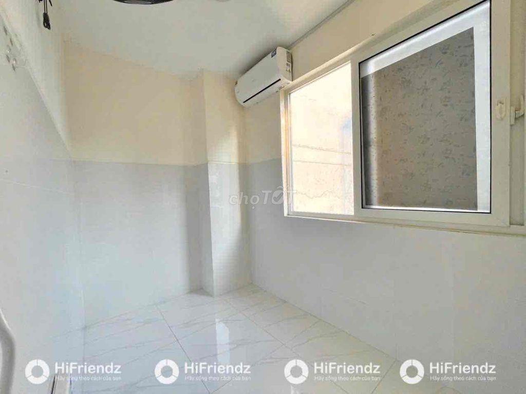 DUPLEX GÁC CAO 1M7 CỰC KÌ RỘNG CÓ BAN CÔNG FULL NỘI THẤT