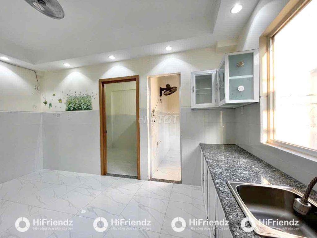 DUPLEX GÁC CAO 1M7 CỰC KÌ RỘNG CÓ BAN CÔNG FULL NỘI THẤT