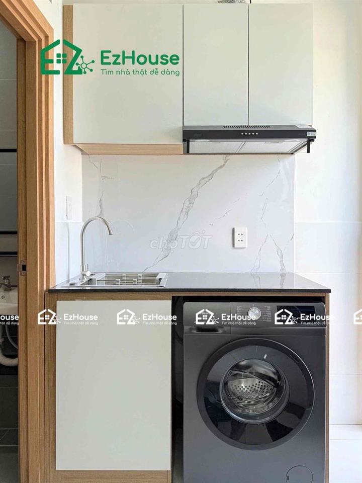 STUDIO BAN CÔNG NGAY KẾ BÊN ĐẦM SEN - SVĐ PHÚ THỌ
