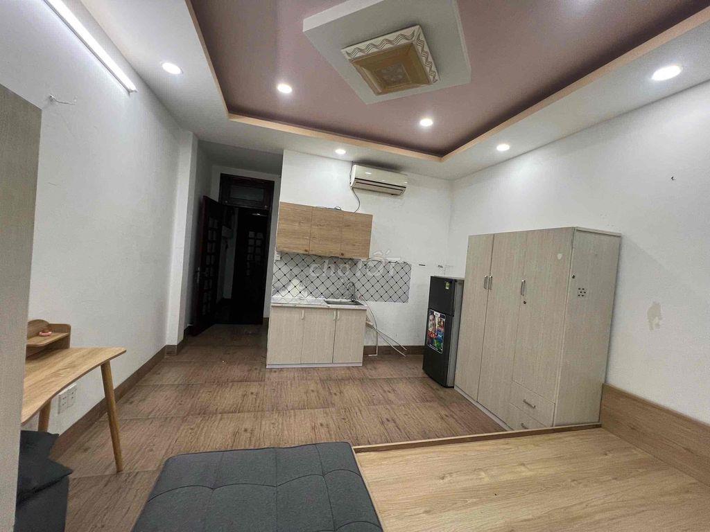 CAM KẾT Y HÌNH ĐÚNG GIÁ ĐĂNG PHÒNG GẦM ĐẦM SEN - BÁCH KHOA