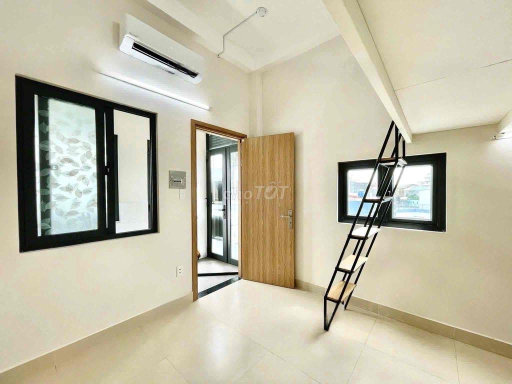 PHÒNG GÁC CAO 1M6 CỬA SỔ TRỜI FULL NỘI THẤT NGAY VÒNG XOAY BÌNH PHÚ