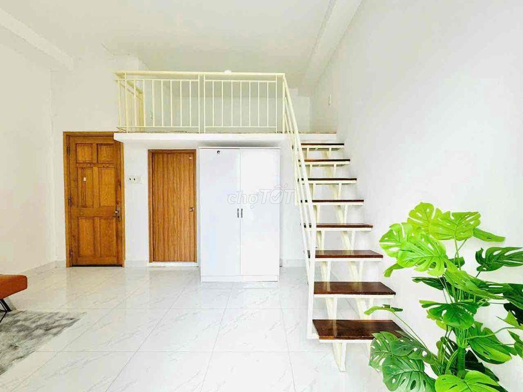 DUPLEX BAN CÔNG FULL NỘI THẤT NGAY GẦN ĐẠI HỌC VĂN HIẾN