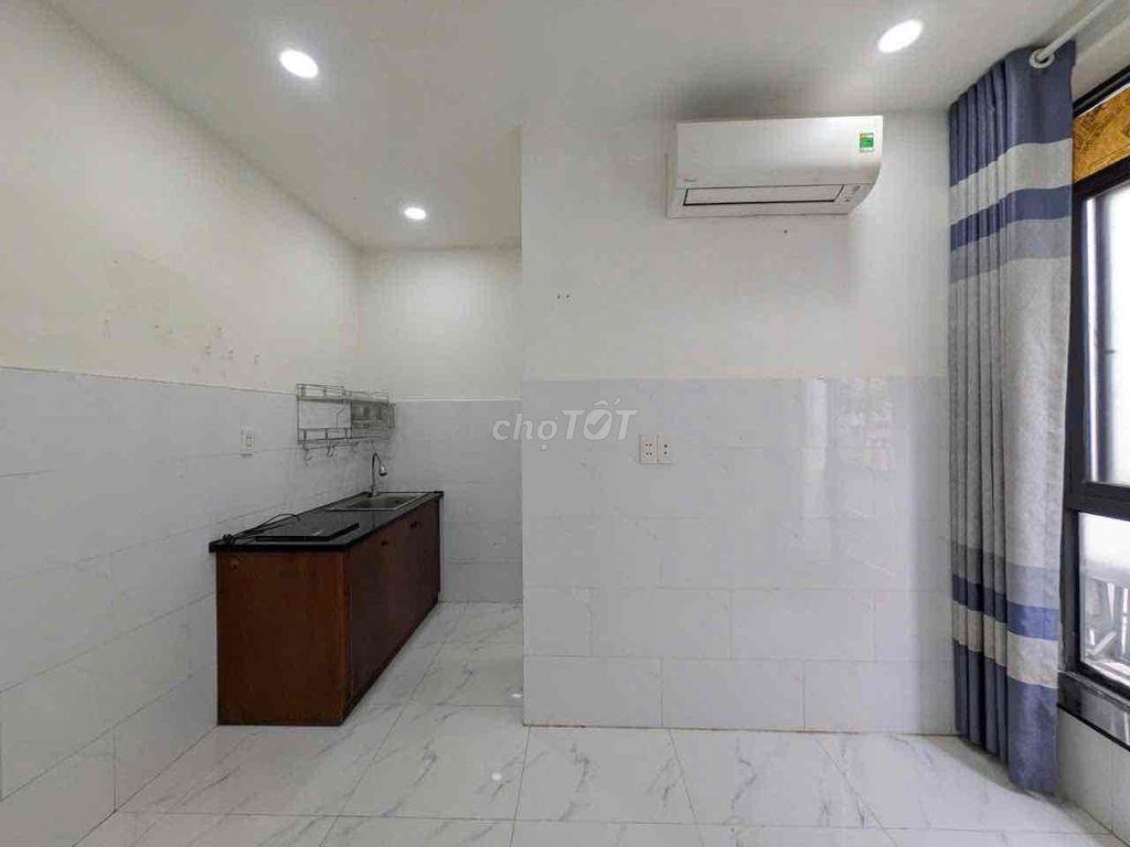 PHÒNG FULL NỘI THẤT NGAY SÁT TRƯỜNG ĐH VĂN HIẾN