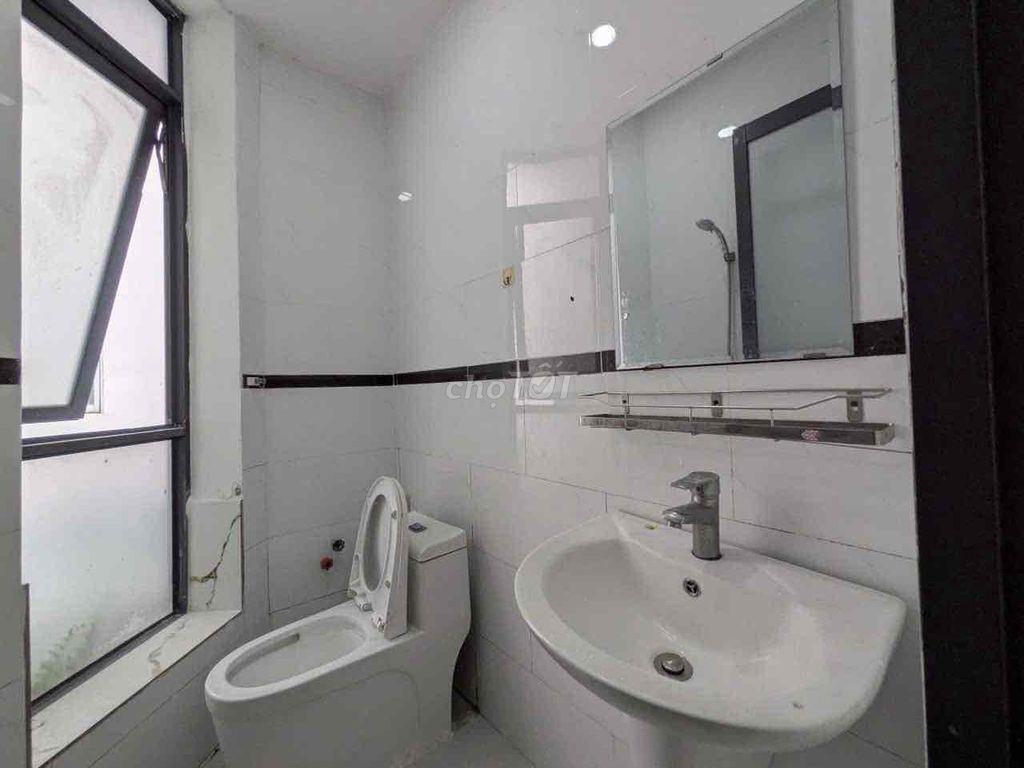 PHÒNG FULL NỘI THẤT NGAY SÁT TRƯỜNG ĐH VĂN HIẾN