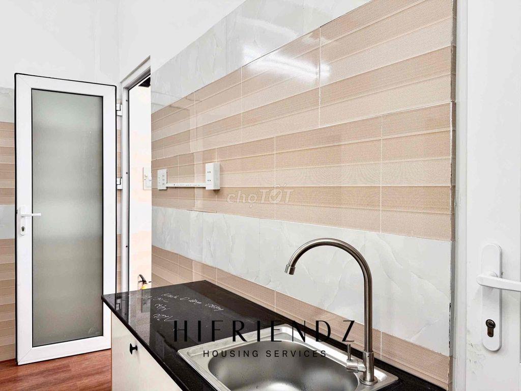 CAM KẾT Y HÌNH ĐÚNG GIÁ NGAY BẾN XE MIỀN TÂY GẦN ĐẠI HỌC MỞ VÀ Y PNT