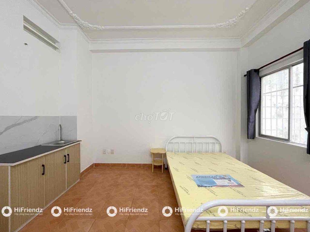 STUDIO FULL NỘI THẤT CỬA SỔ TRỜI NGAY GẦN ĐẦM SEN, VĂN HIẾN, BÁCH KHOA