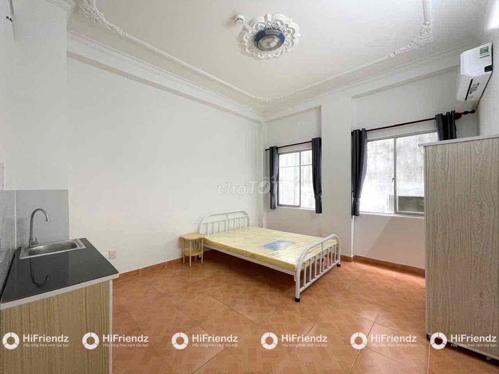 STUDIO FULL NỘI THẤT CỬA SỔ TRỜI NGAY GẦN ĐẦM SEN, VĂN HIẾN, BÁCH KHOA