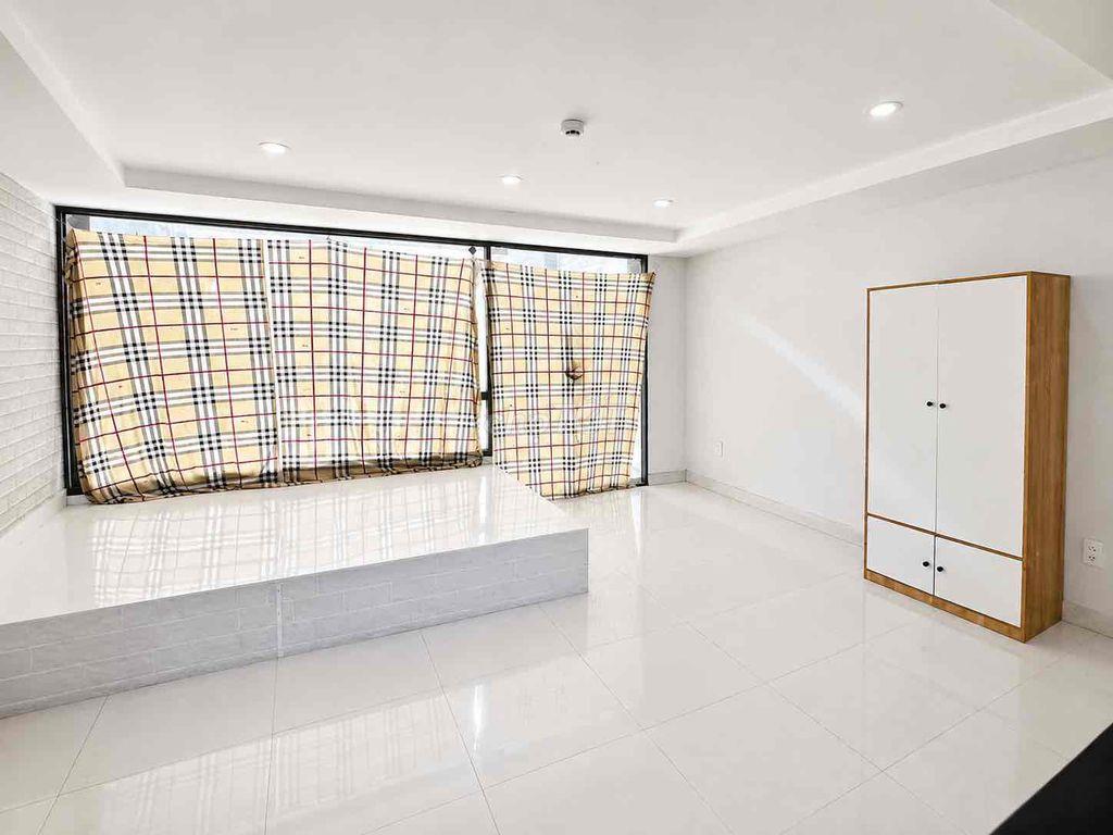 3🍠3 SẴN MÁY LẠNH KỆ BẾP NGAY ĐẦM SEN - ĐẠI HỌC VĂN HIẾN