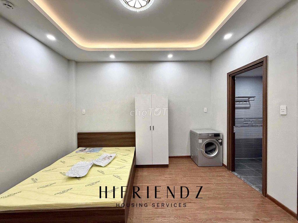 STUDIO TÁCH BẾP FULL NỘI THẤT CAO CẤP GẦN CẦU VƯỢT CÂY GÕ