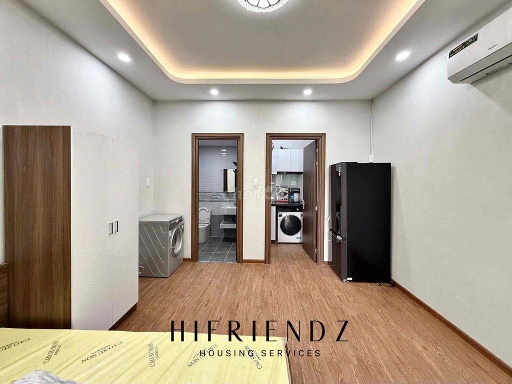 STUDIO TÁCH BẾP FULL NỘI THẤT CAO CẤP GẦN CẦU VƯỢT CÂY GÕ