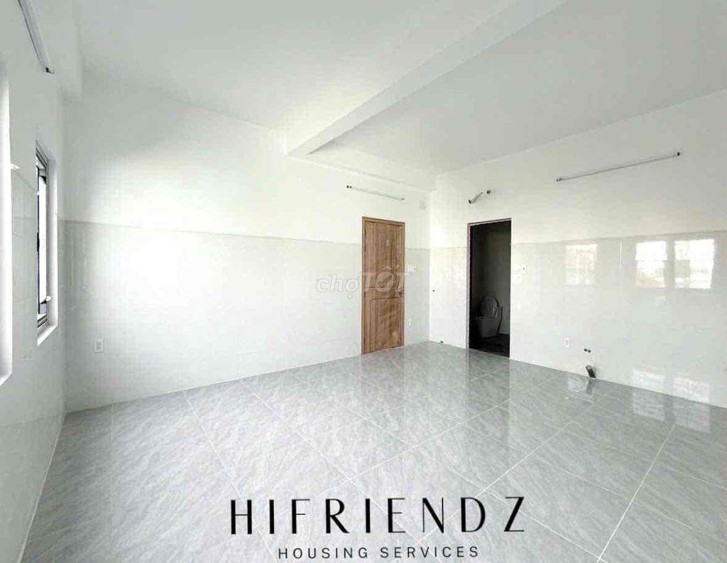 STUDIO CỬA SỔ TRỜI CHỈ TÍNH PHÍ ĐIỆN NƯỚC GẦN NHÀ THỜ PHAOLO