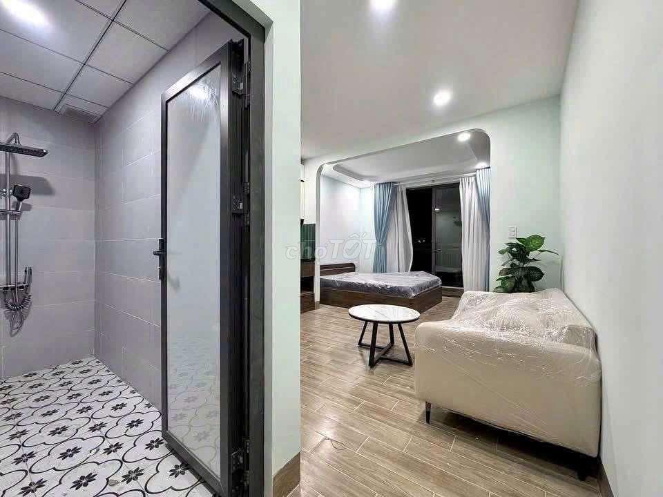 CĂN HỘ MỚI XÂY GẦN ĐH HUIT - TÁCH BẾP - BANCOL - FULL NT - GẦN AEON TP