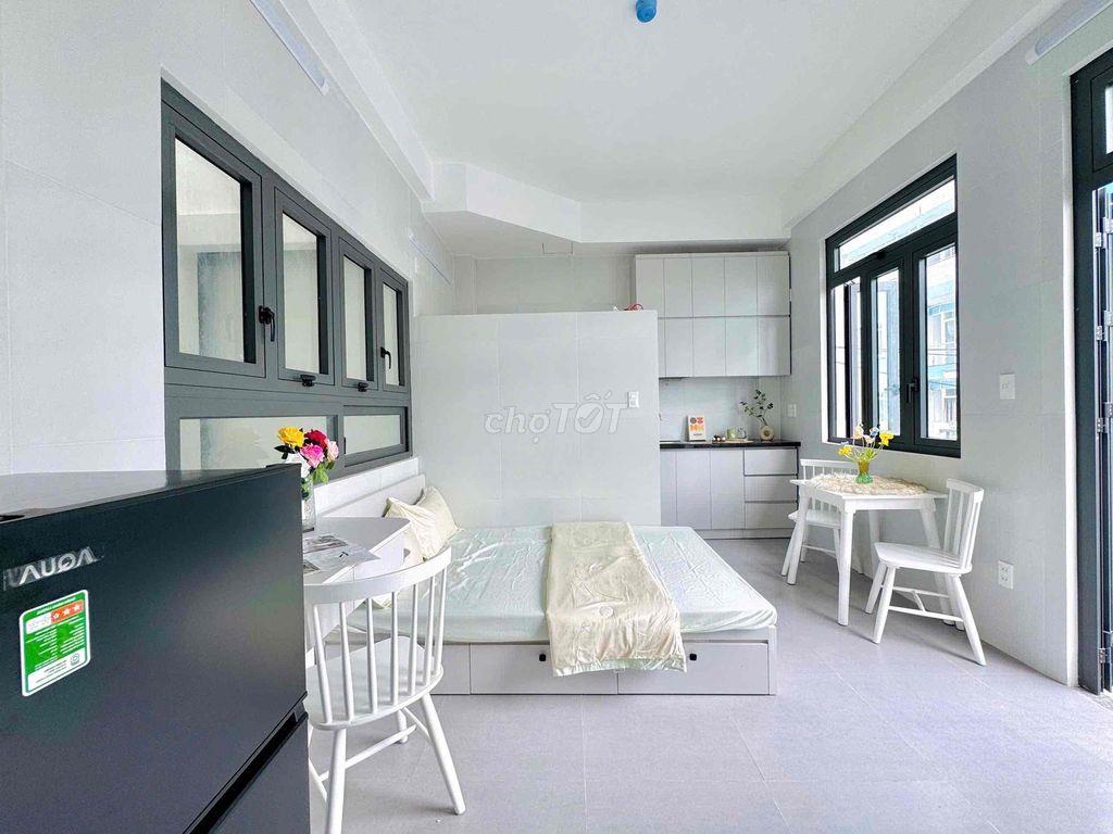 STUDIO BANCOL XINH IU NGAY LẠC LONG QUÂN_ÂU CƠ NUÔI PET