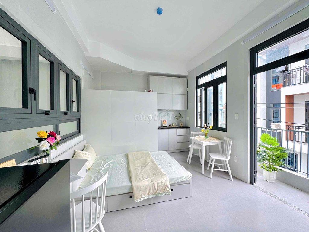 STUDIO BANCOL XINH IU NGAY LẠC LONG QUÂN_ÂU CƠ NUÔI PET