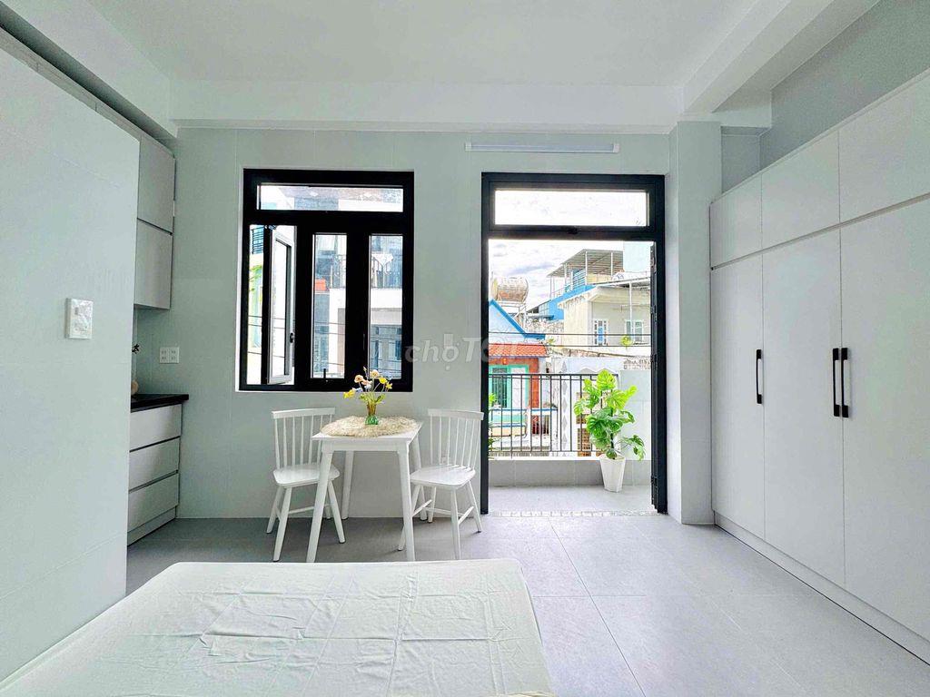 STUDIO BANCOL XINH IU NGAY LẠC LONG QUÂN_ÂU CƠ NUÔI PET