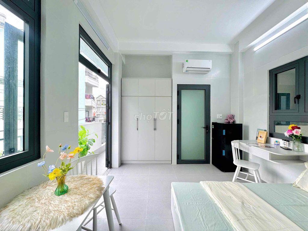 STUDIO BANCOL XINH IU NGAY LẠC LONG QUÂN_ÂU CƠ NUÔI PET