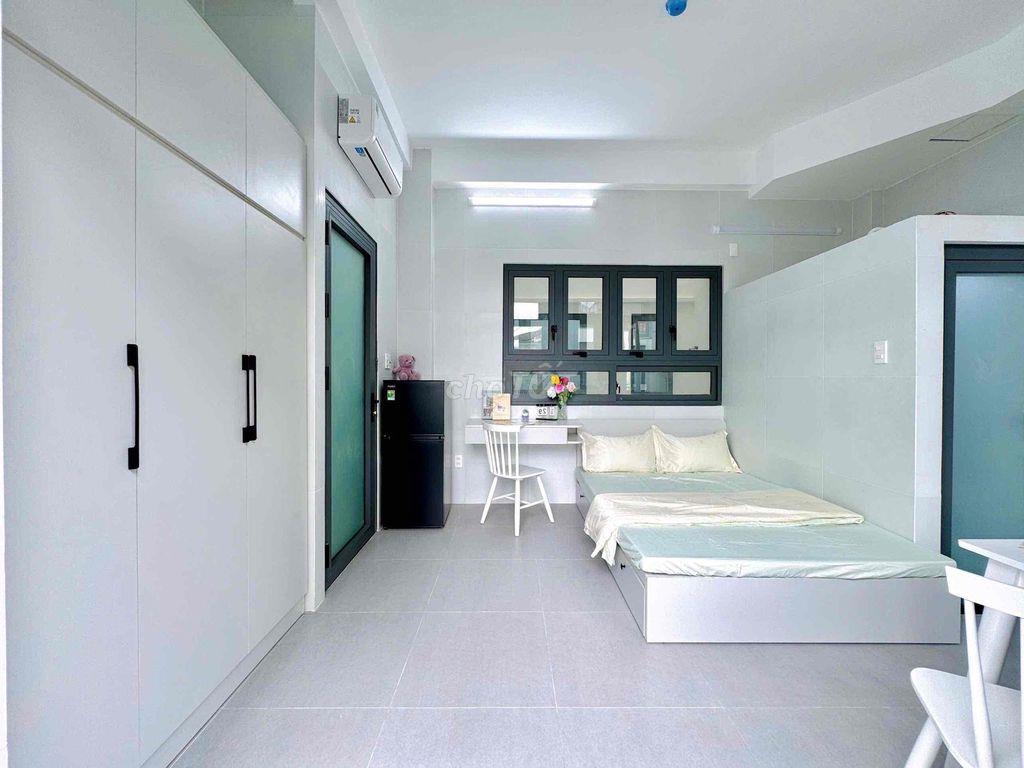 STUDIO BANCOL XINH IU NGAY LẠC LONG QUÂN_ÂU CƠ NUÔI PET