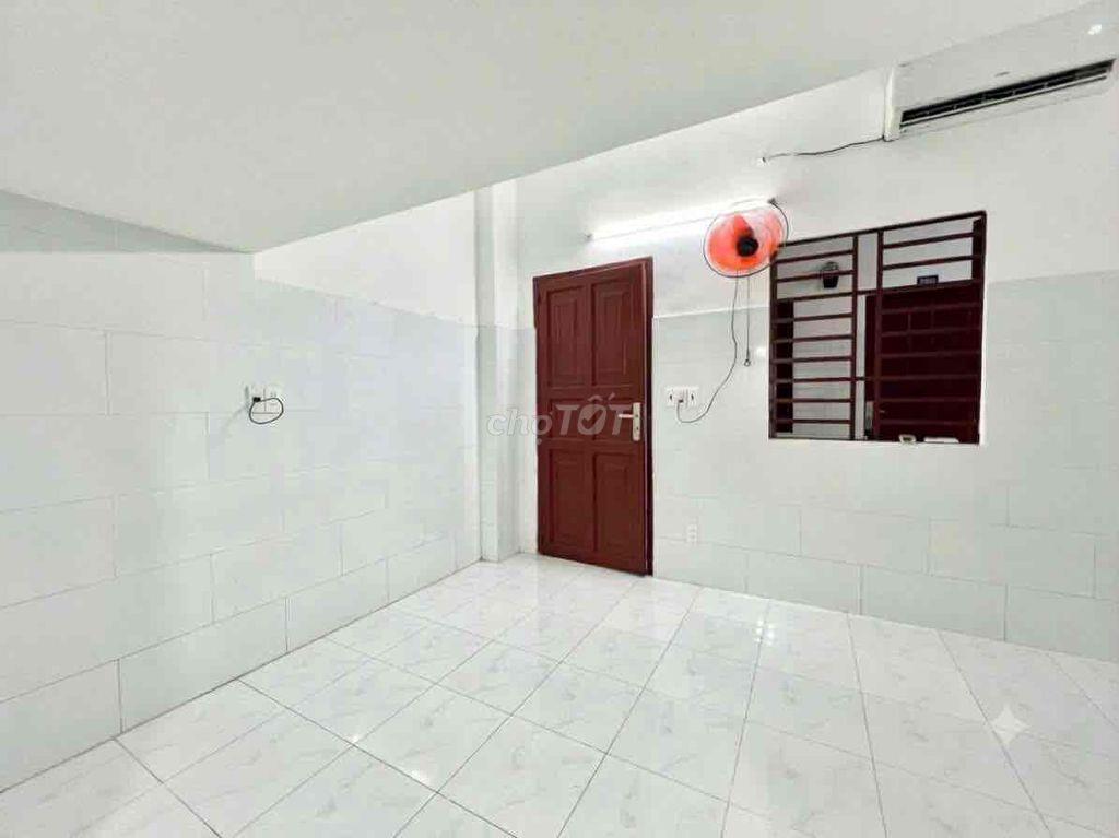 CHO THUÊ DUPLEX 30m2 MÁY LẠNH ĐI BỘ QUA AEON 3🍠 THANG MÁY GẦN HUIT