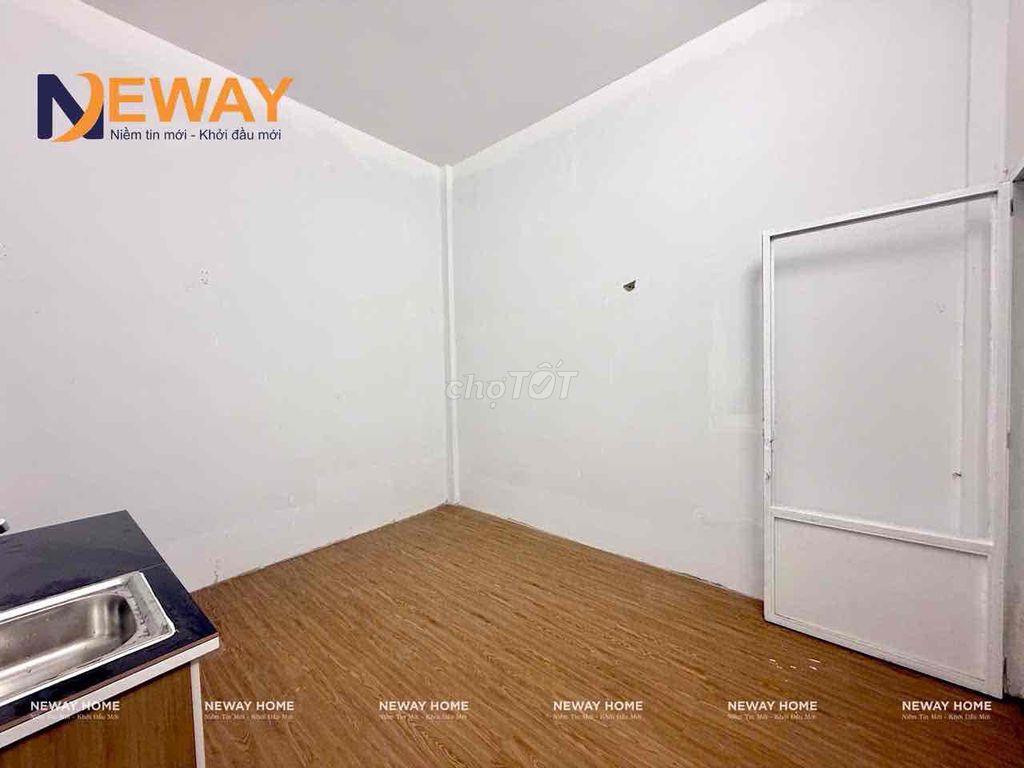Trống Sẵn Phòng Studio Sẵn Máy Lạnh  Đi Bộ Ra Đại Học Công Thương