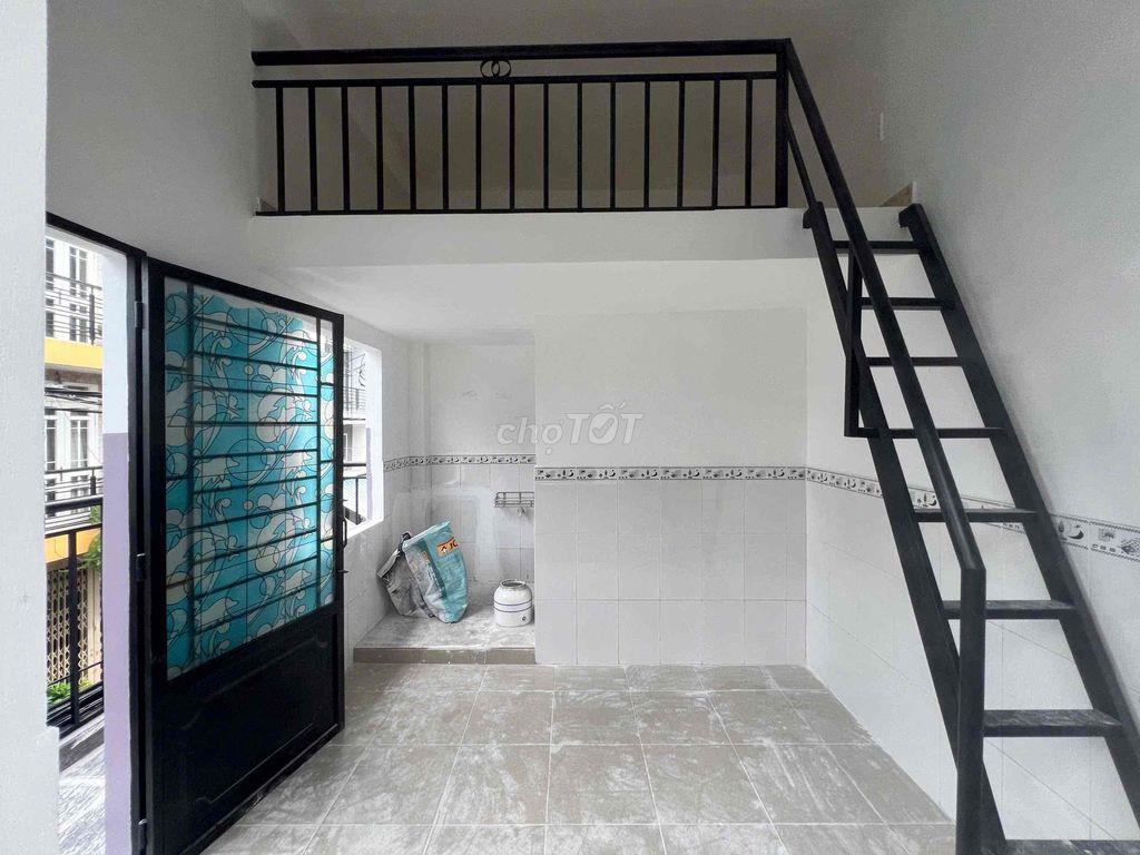 CHÍNH CHỦ CHO THUÊ PHÒNG GÁC MỚI XÂY - AN NINH CAO CÓ BAN CÔNG THOÁNG