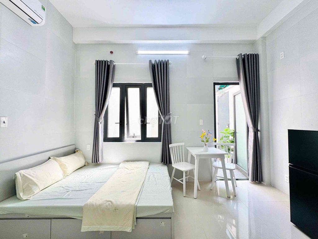 CHO THUÊ STUDIO FULL NỘI THẤT MỚI XÂY CÓ THANG MÁY GIÁP QUẬN 10 - VHU
