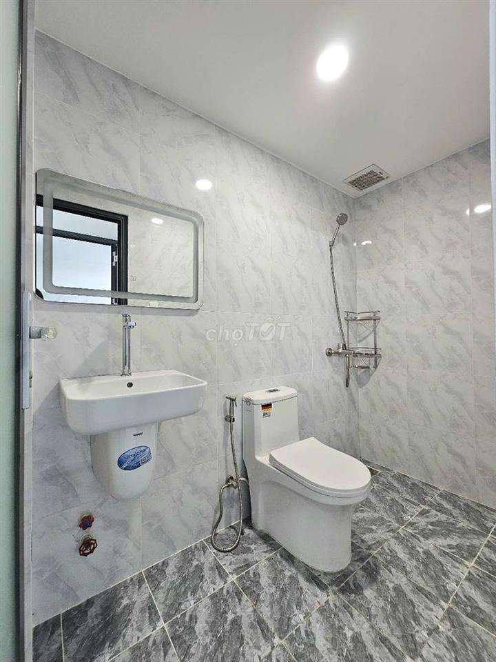 🏠 STUDIO MỚI XÂY – NGAY CÔNG VIÊN BÌNH PHÚ có Thang Máy - Nhà Xe To🔔