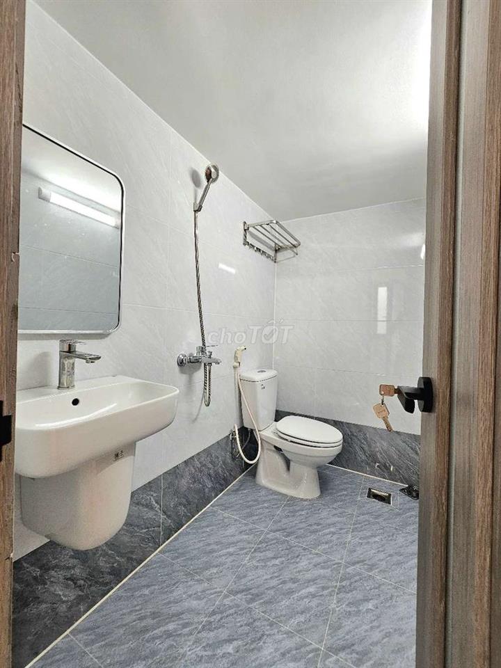 🏡 PHÒNG TRỆT MỚI XÂY – CÓ SÂN TRƯỚC SÁNG THOÁNG | LÊ TRỌNG TẤN 📍