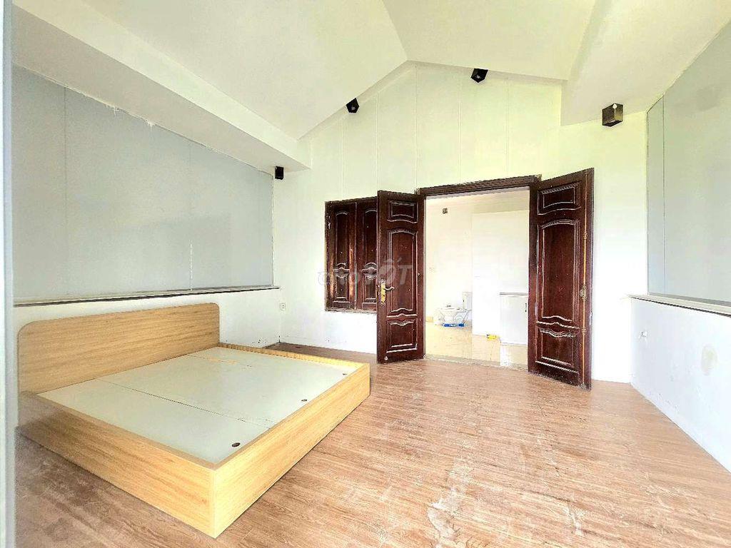 🏡 PHÒNG ban công RỘNG THOÁNG – TÁCH BẾP RIÊNG 🌿GẦN KCN Tân Bình📍