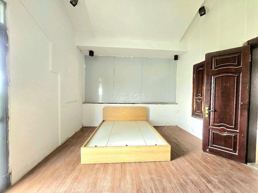 🏡 PHÒNG ban công RỘNG THOÁNG – TÁCH BẾP RIÊNG 🌿GẦN KCN Tân Bình📍