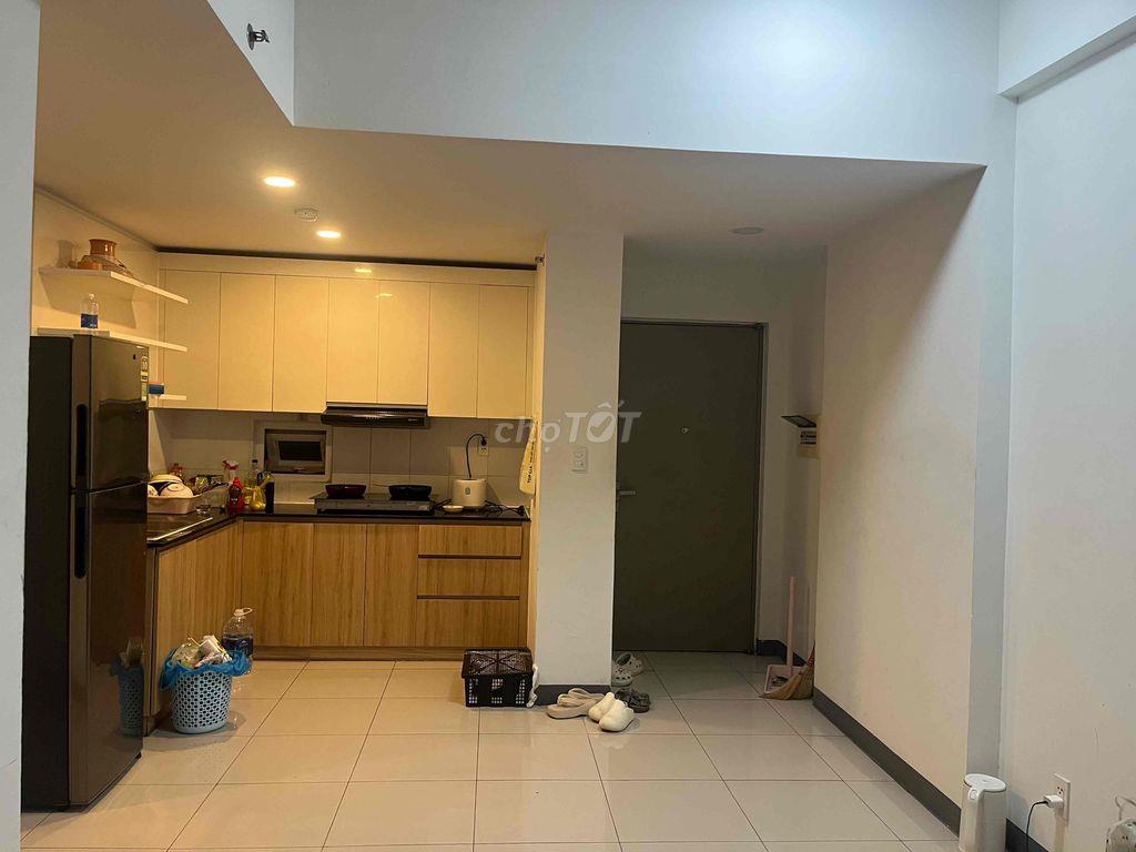 còn trống 2 phòng cần share, ít khi ở nhà