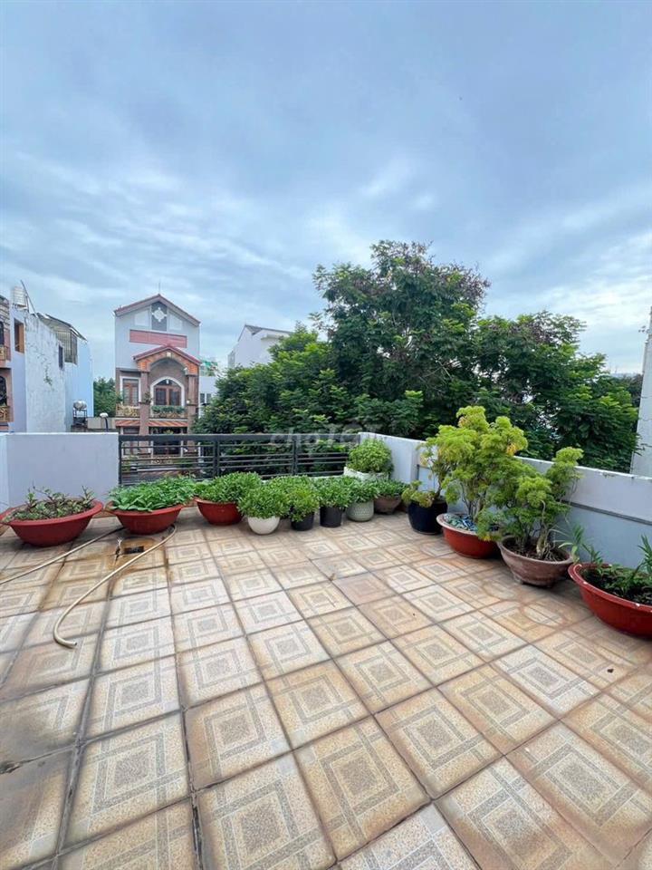 HÀNG HIẾM NHÀ MẶT TIỀN KD SẴN 4P CHO THUÊ, DT 100M2, KV BÌNH HƯNG HÒA