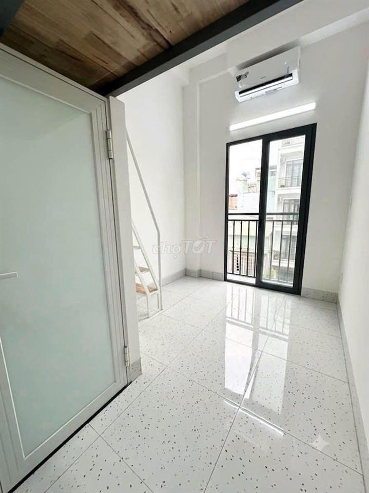 CHINH CHỦ CHO THUÊ PHÒNG MỚI XÂY,  BAN CÔNG RIÊNG, TÂN KỲ TÂN QUÝ