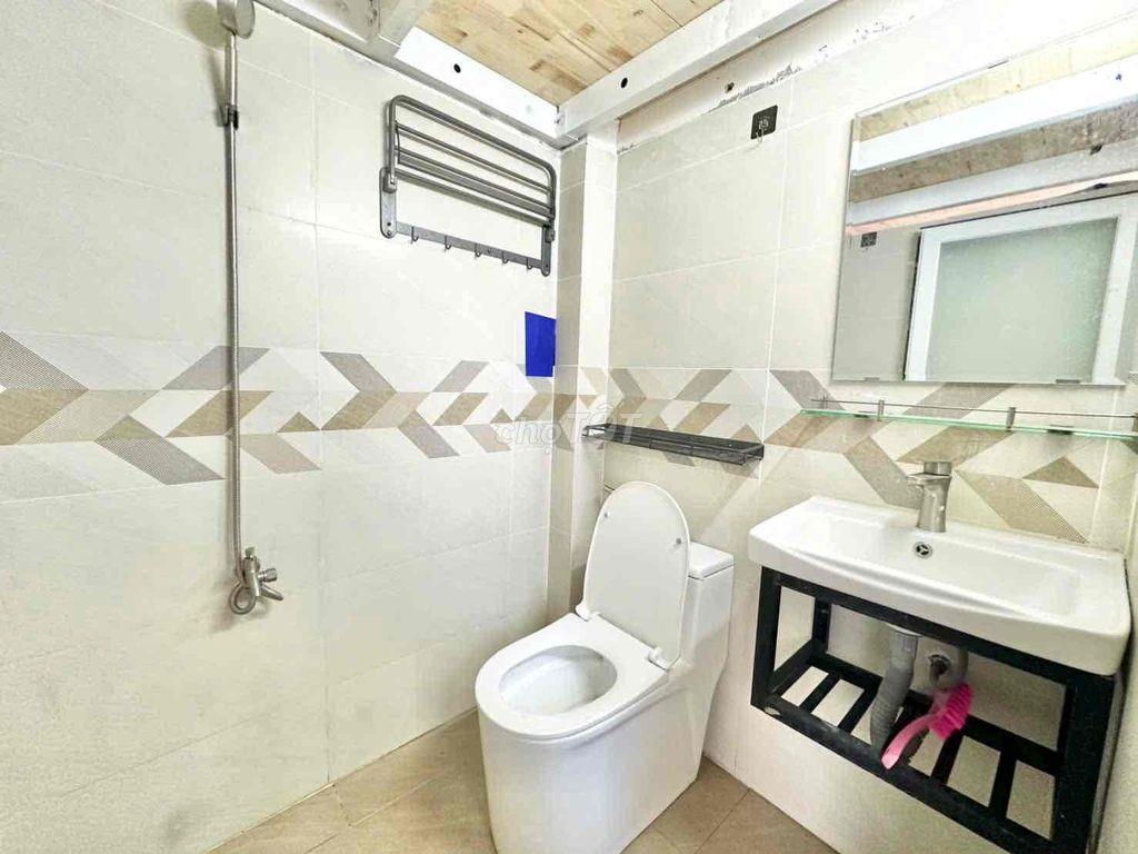 Cho thuê phòng cửa sổ thoáng, Hồ Văn Long, Bình Tân, giá 3tr5